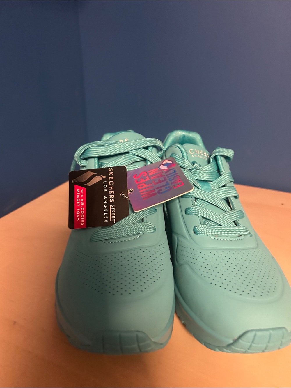 Skechers Women’s Unos Stand on Air Teal Lace-Up Sneakers